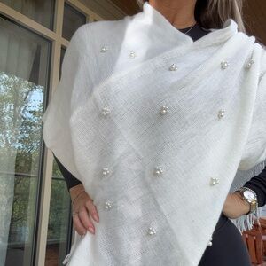 New NWOT couture gems white ivory poncho sweater with pearl beads winter